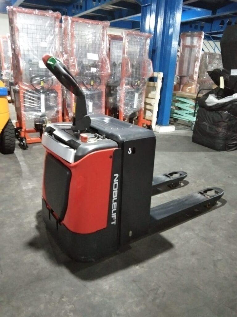 electric pallet mover