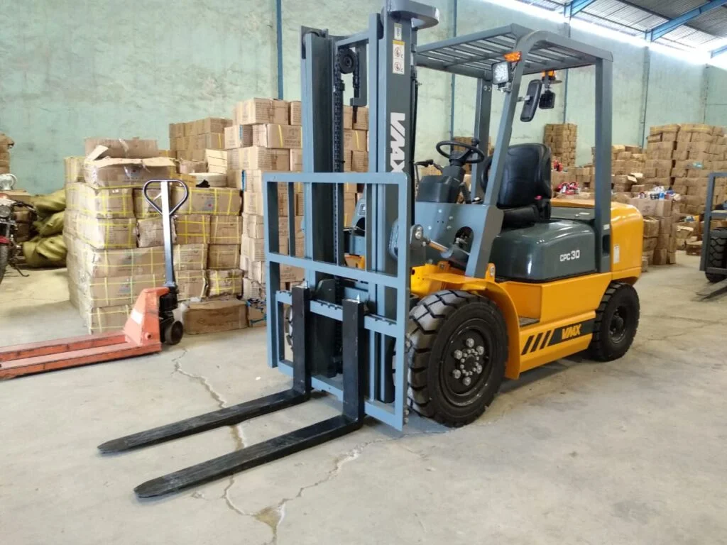 Bahas Forklift – Pengertian, jenis dan bagian-bagian dari forklift